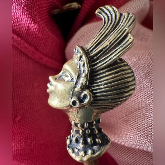 Handcrafted Ethnic Brass Cuff - Picture 4 of 5